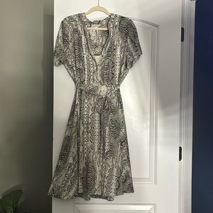 Snake skin short sleeve dress size 14